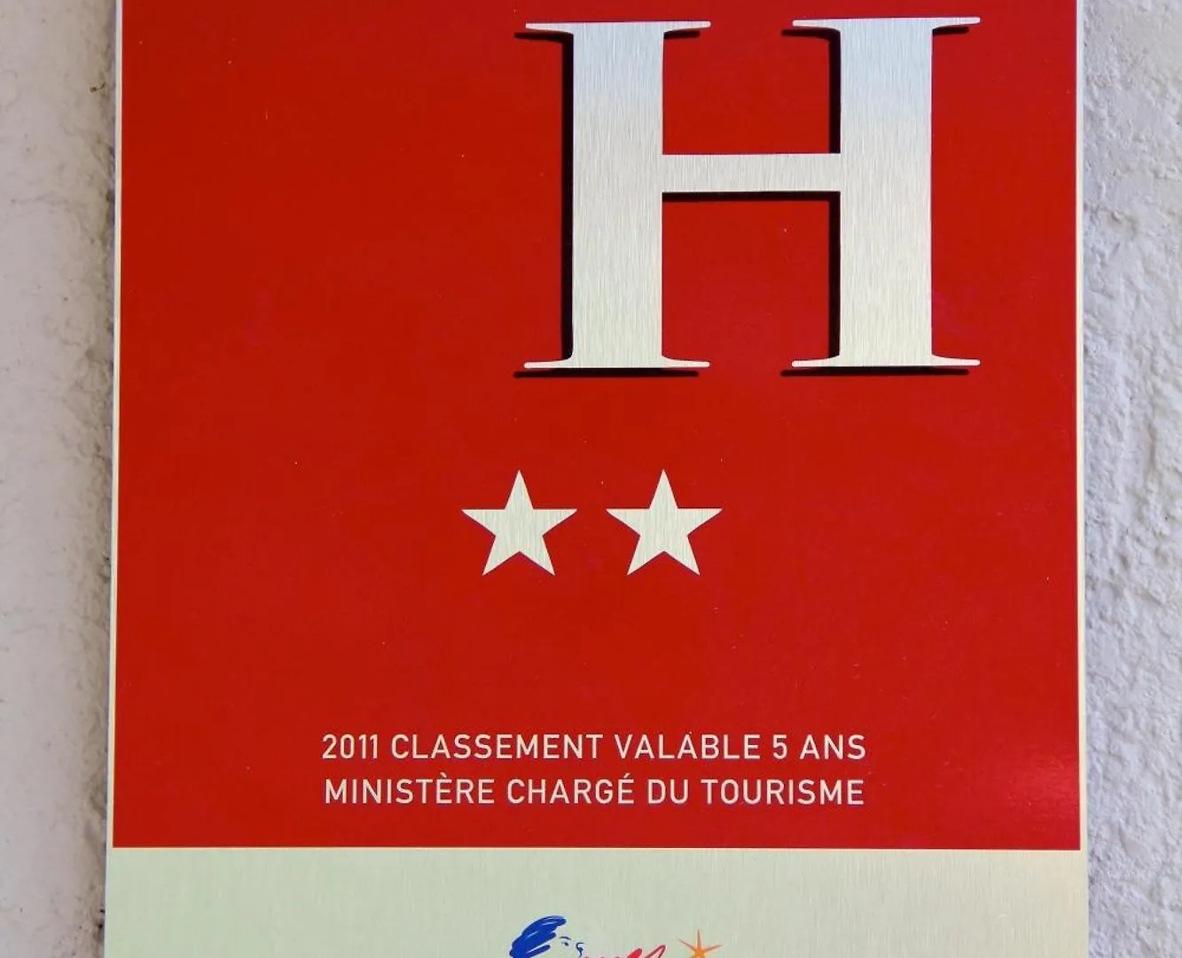 Hotel Saint Louis Le Thor 2*,