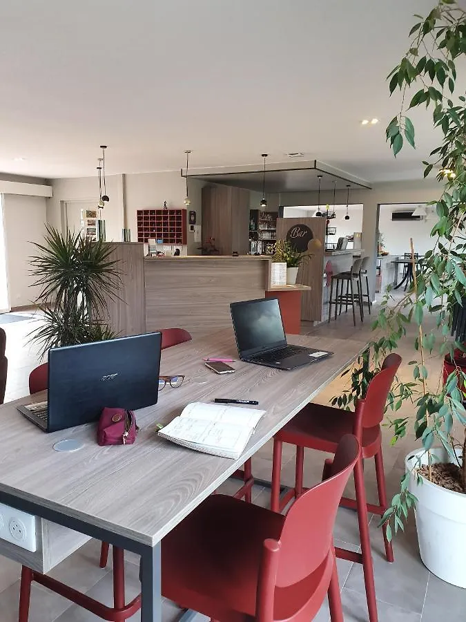 Hotel Saint Louis Le Thor