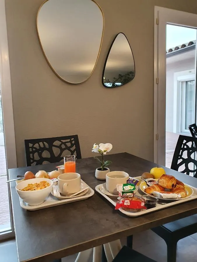 Hotel Saint Louis Le Thor